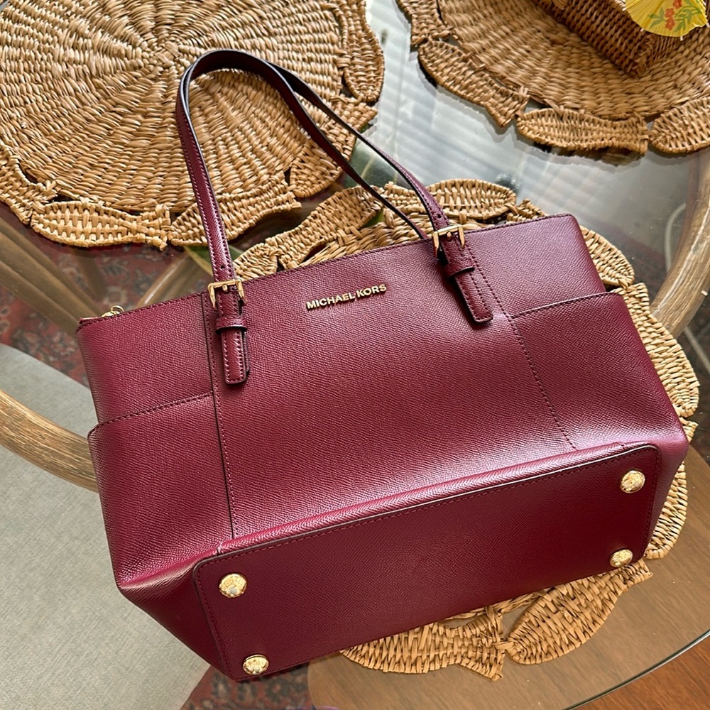 Michael Kors leather zippered tote